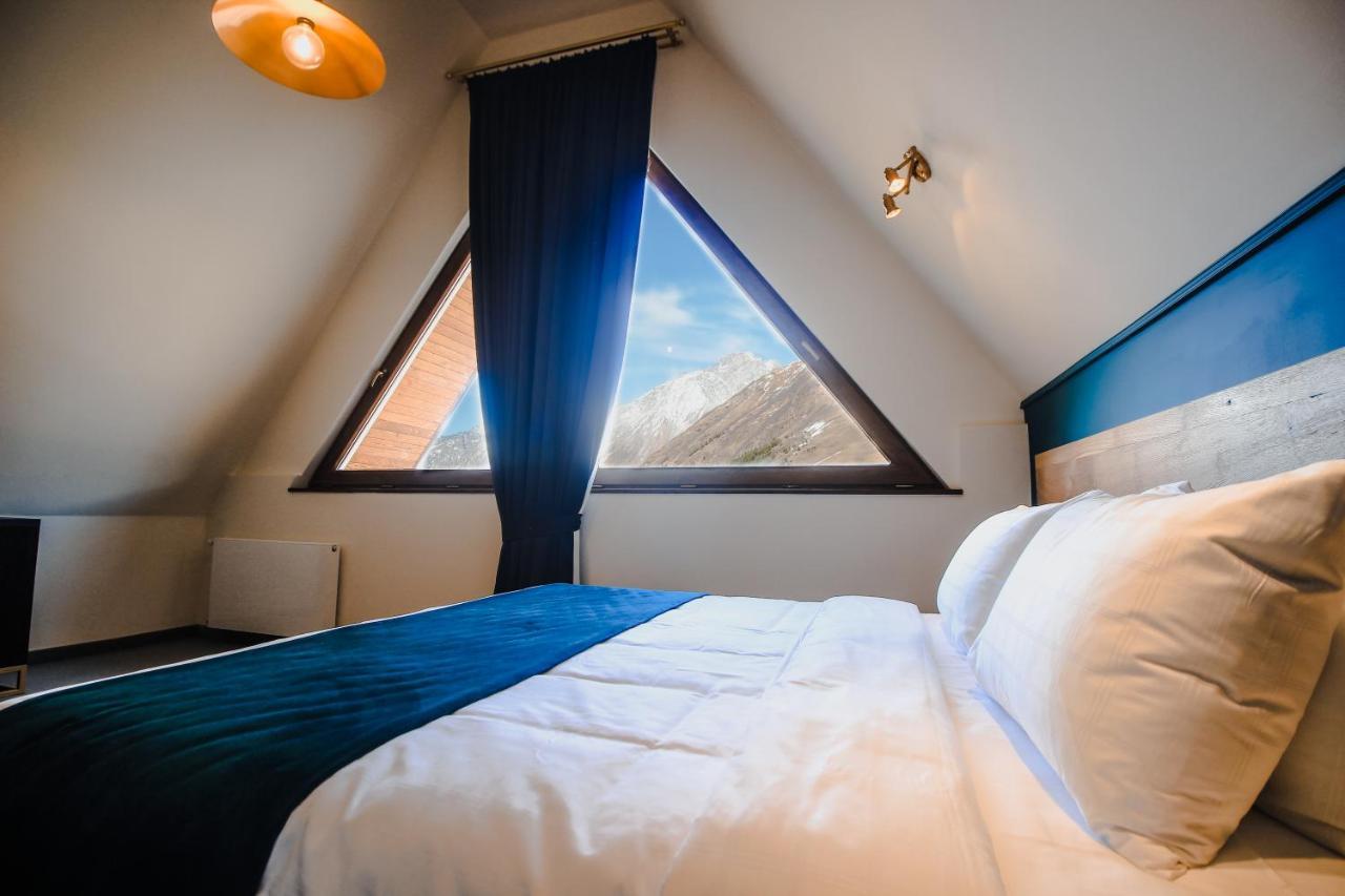Suatis Resort Kazbegi Екстериор снимка